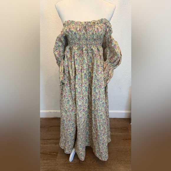 Doen Dresses & Skirts - shopdoen dress NWT says xs but fits more like a small/medium. Doen multi color